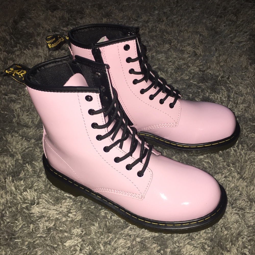 Dr. Martens Delaney Air Wair Boot